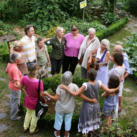 2 Stages/Ateliers : "Je chante donc je suis" animé par Nicole RIEU<br>- du 04 au 10 août 2025<br>- du 18 au 24 août 2025 1 Stage 0825